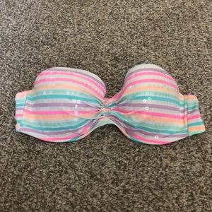 Victoria’s Secret bikini